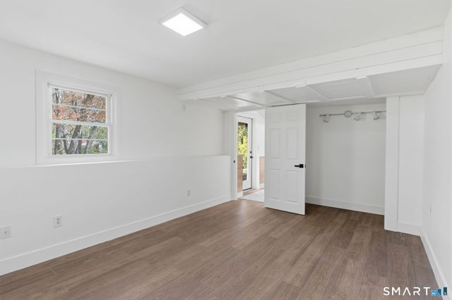 16 Beverly Road, East Lyme, CT 06357