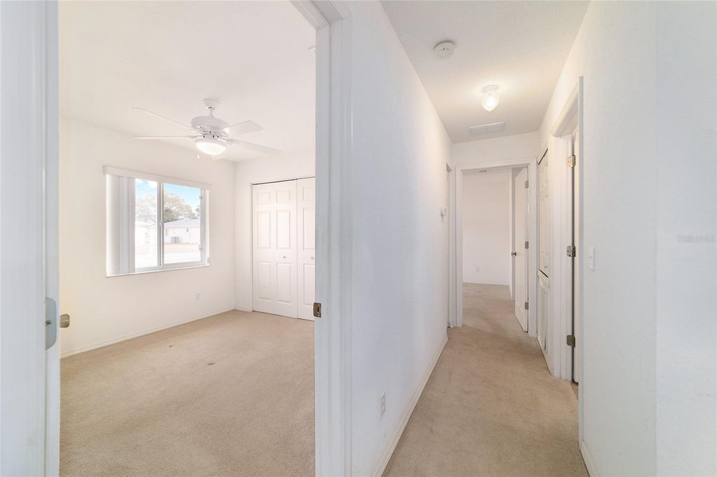 Image 11 of property listing at 10029 SW 62ND CIRCLE, Ocala, FL 34476