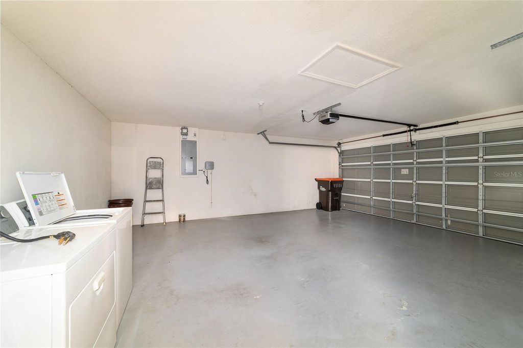 Image 24 of property listing at 10029 SW 62ND CIRCLE, Ocala, FL 34476