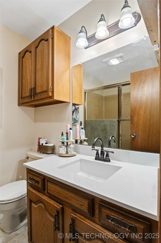 9706 N 112th Avenue E, Owasso, OK 74055