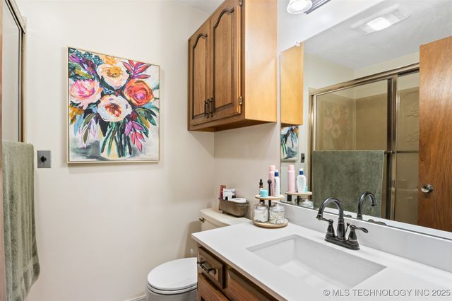 9706 N 112th Avenue E, Owasso, OK 74055