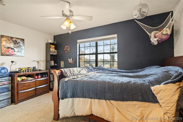 9706 N 112th Avenue E, Owasso, OK 74055