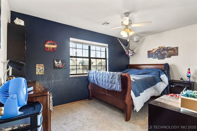 9706 N 112th Avenue E, Owasso, OK 74055