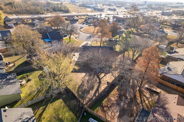 9706 N 112th Avenue E, Owasso, OK 74055