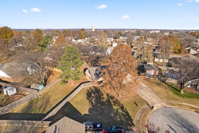 9706 N 112th Avenue E, Owasso, OK 74055