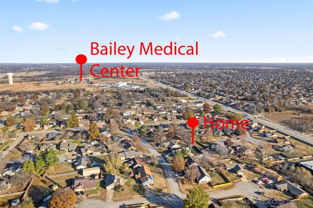 9706 N 112th Avenue E, Owasso, OK 74055