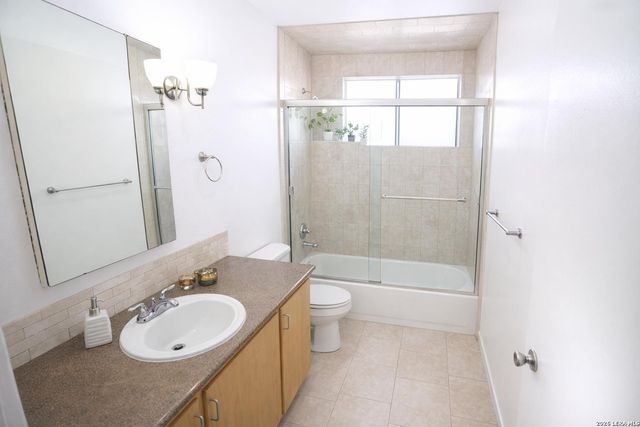 8642 Fredericksburg Rd Apt 406, San Antonio, TX 78240