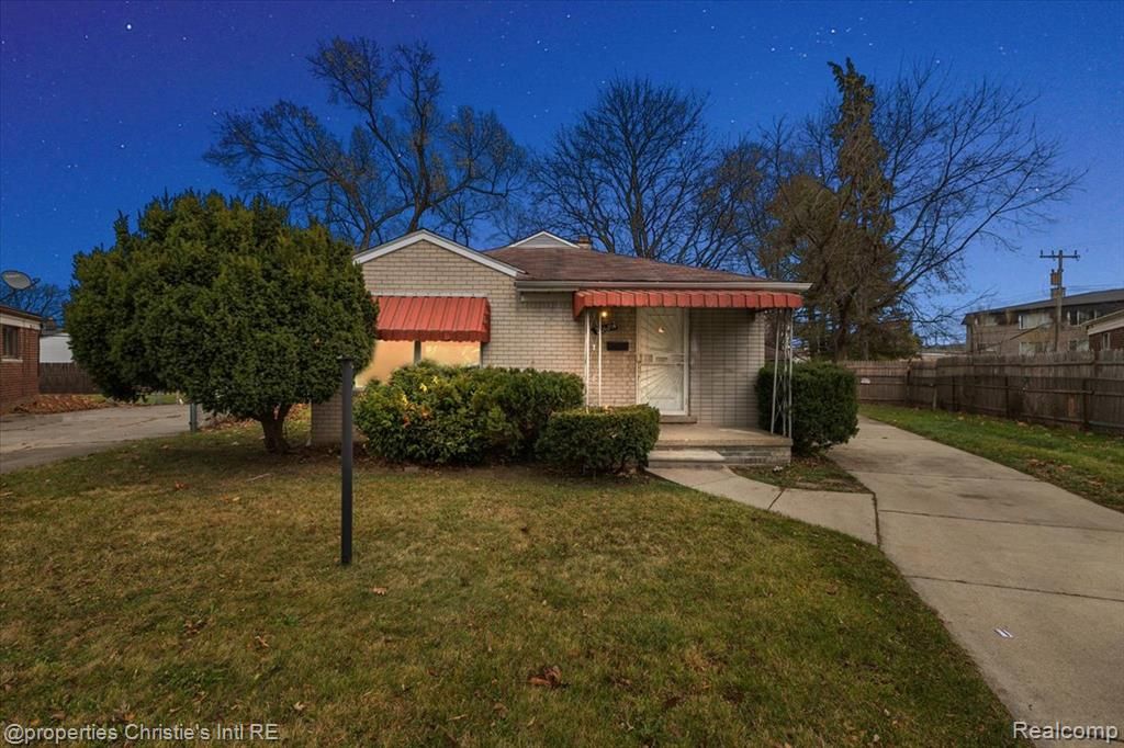 20619 Patton Court, Detroit, MI 48228