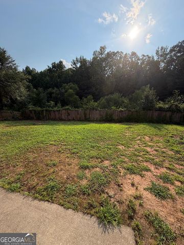 140 Barrington Parkway, Stockbridge, GA 30281