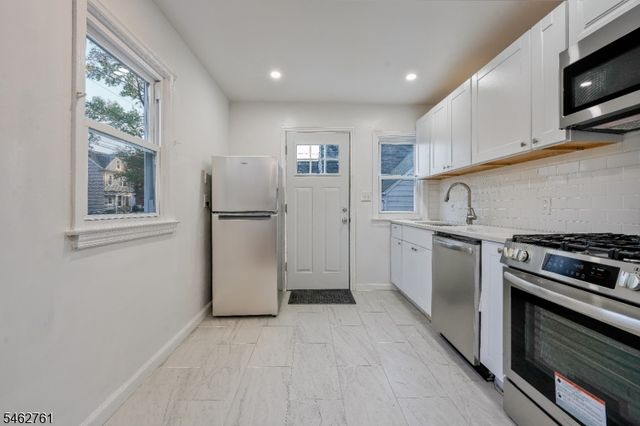 145 Beech St, Belleville Twp., NJ 07109
