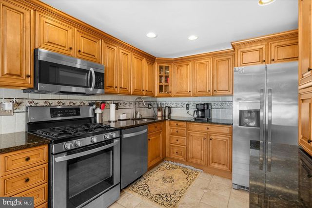 1 DORADO CT, Clementon, NJ 08021