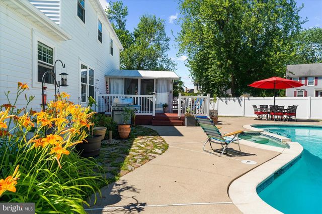 1 DORADO CT, Clementon, NJ 08021