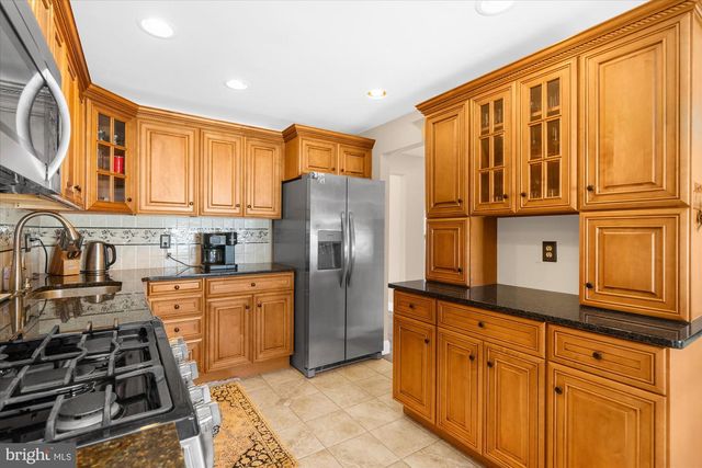 1 DORADO CT, Clementon, NJ 08021
