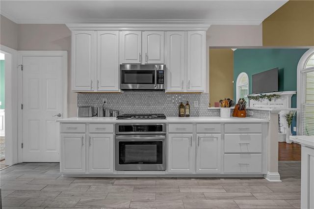 4716 Fountainwood Drive, Powder Springs, GA 30127