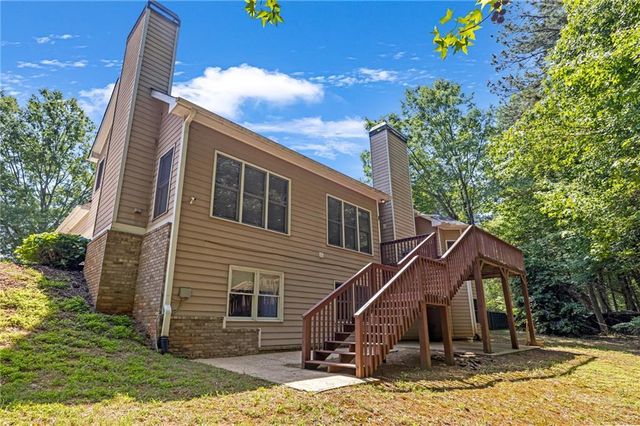 4716 Fountainwood Drive, Powder Springs, GA 30127