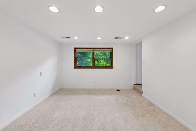 2460 Kewanee Way, Golden Valley, MN 55422
