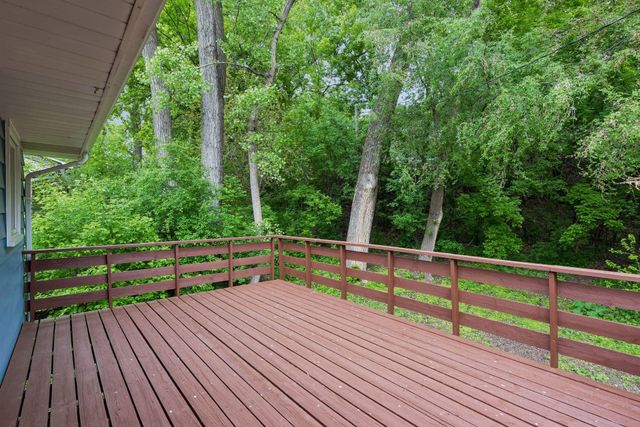 2460 Kewanee Way, Golden Valley, MN 55422