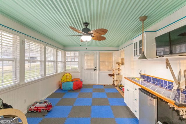 160 Old Field Road, Sharpsburg, GA 30277