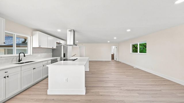 410 Paragon Drive, Chattanooga, TN 37415