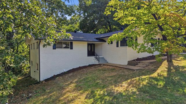 410 Paragon Drive, Chattanooga, TN 37415