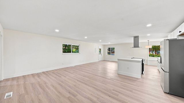 410 Paragon Drive, Chattanooga, TN 37415