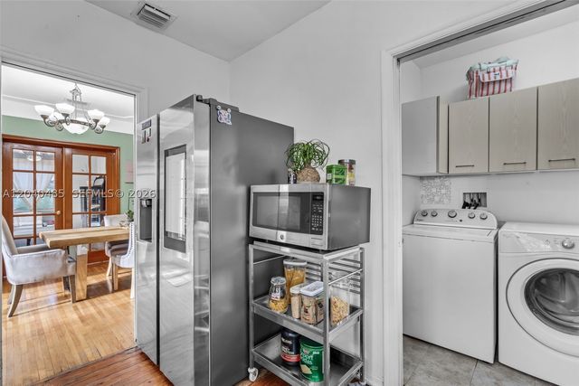21 SW 59th Ave, Miami, FL 33144