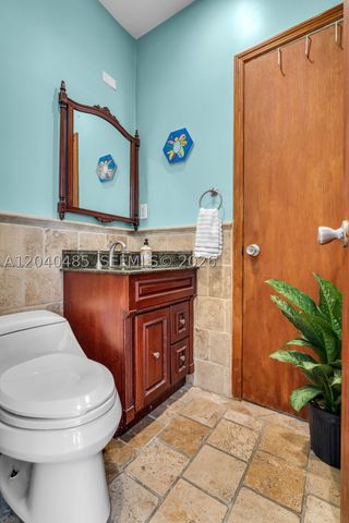 21 SW 59th Ave, Miami, FL 33144