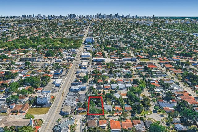 21 SW 59th Ave, Miami, FL 33144