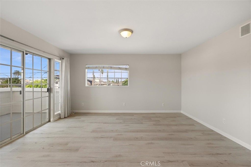 257 W 14th 1, San Pedro, CA 90731 — photo 3