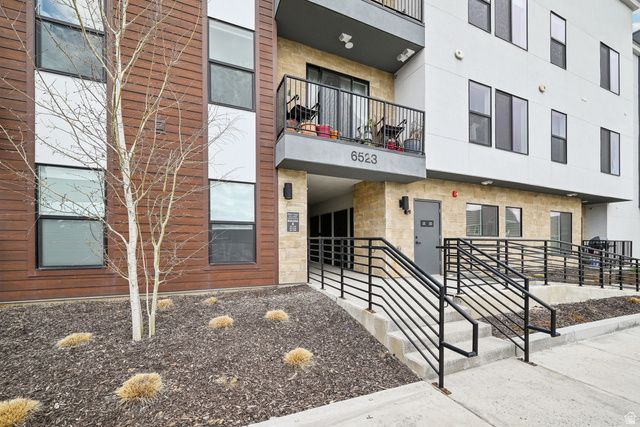 6523 SERVICEBERRY DR #A304, Park City, UT 84098