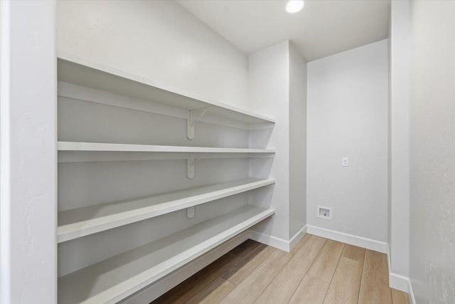 17526 E 12th Ave, Spokane Valley, WA 99016