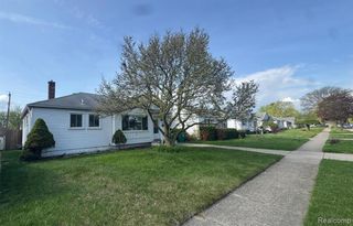 29455 Rosslyn Avenue, Garden City, MI 48135