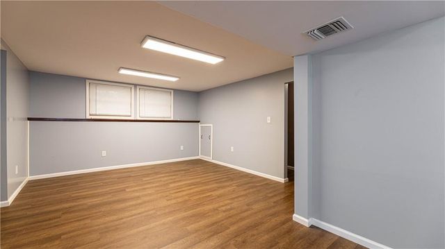 16600 E 29th Terrace S, Independence, MO 64055