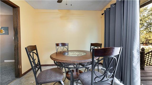 16600 E 29th Terrace S, Independence, MO 64055