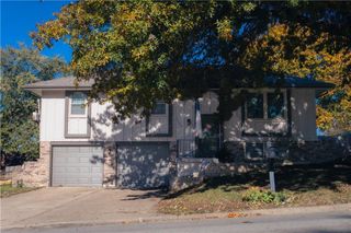 16600 E 29th Terrace S, Independence, MO 64055