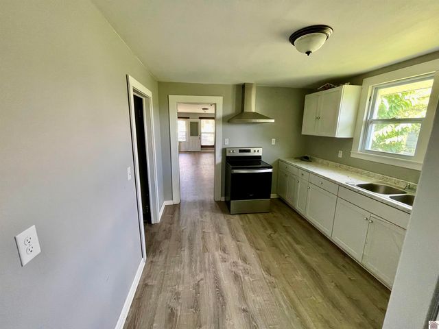 426 S 11th Street, Mayfield, KY 42066