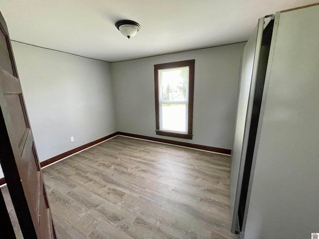 426 S 11th Street, Mayfield, KY 42066