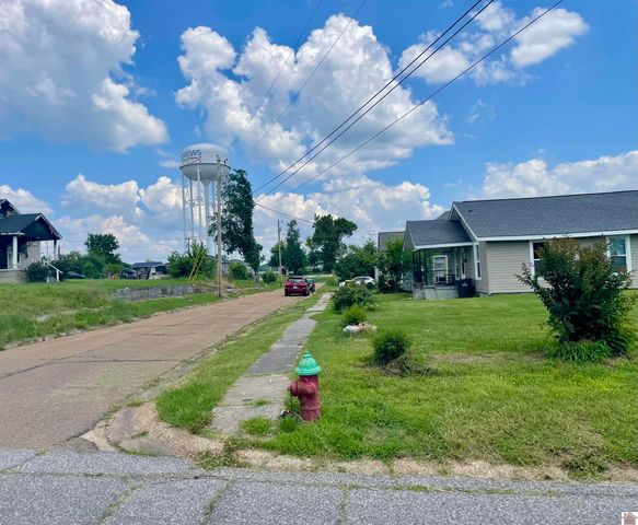 426 S 11th Street, Mayfield, KY 42066