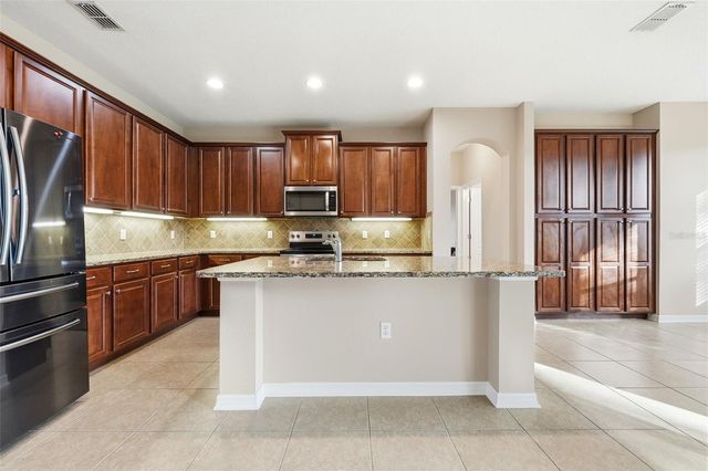 2200 PARKSIDE MEADOW DRIVE, Apopka, FL 32712