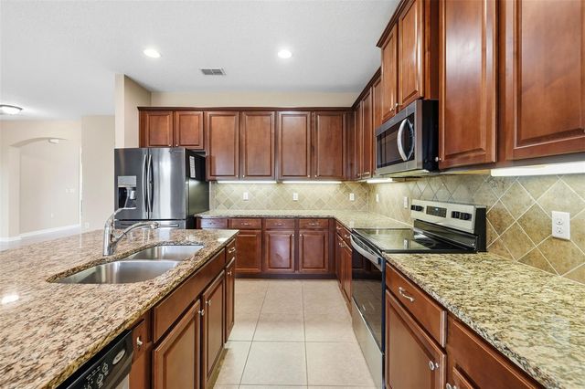 2200 PARKSIDE MEADOW DRIVE, Apopka, FL 32712