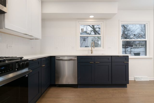 3712 Beech Street, Flossmoor, IL 60422