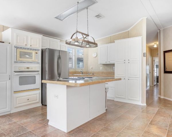 1911 SW 87th Terrace, Davie, FL 33324