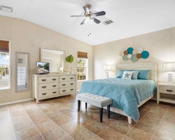 1911 SW 87th Terrace, Davie, FL 33324