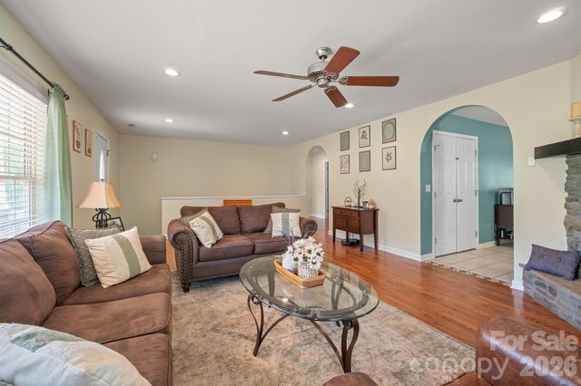 275 Treebark Road, Statesville, NC 28625