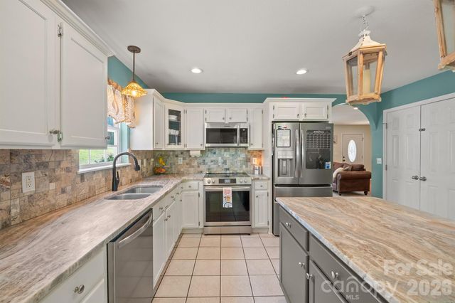275 Treebark Road, Statesville, NC 28625