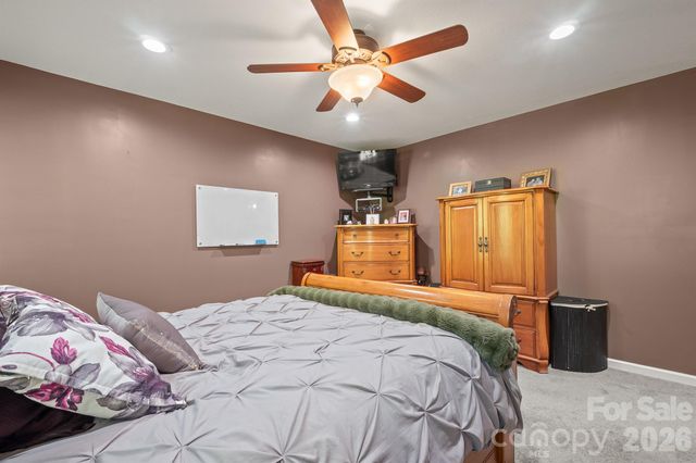 275 Treebark Road, Statesville, NC 28625