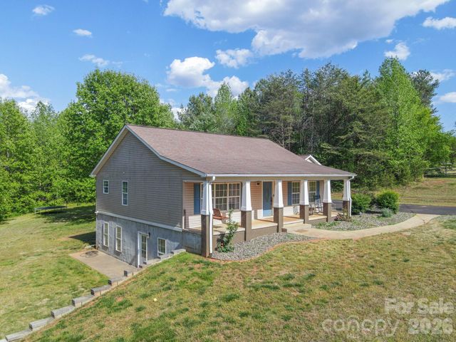 275 Treebark Road, Statesville, NC 28625