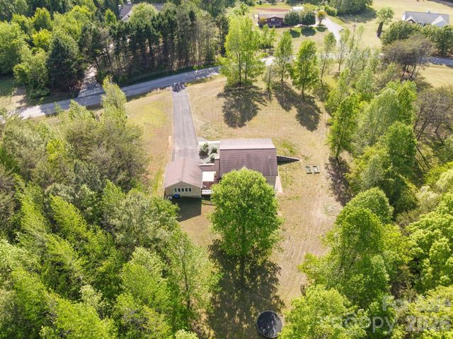 275 Treebark Road, Statesville, NC 28625