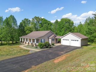 275 Treebark Road, Statesville, NC 28625