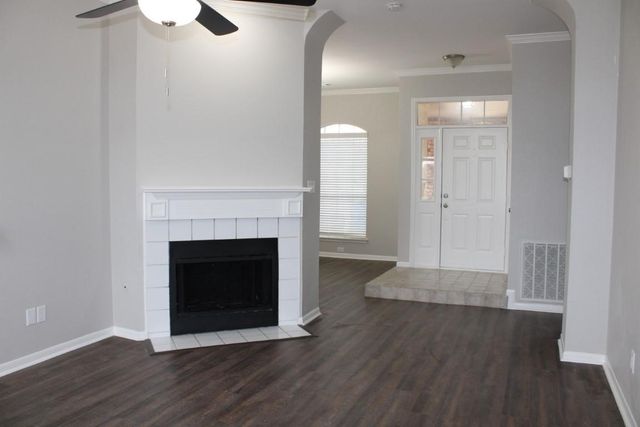 6213 Covington Drive, Rowlett, TX 75089